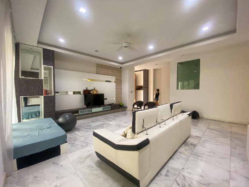 3 Storey Semi D Serene Kiara Renovated - photo 3