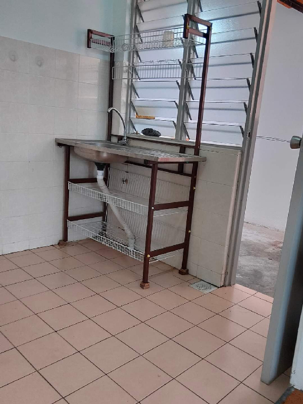 Puchong Utama Court 2 - photo 9