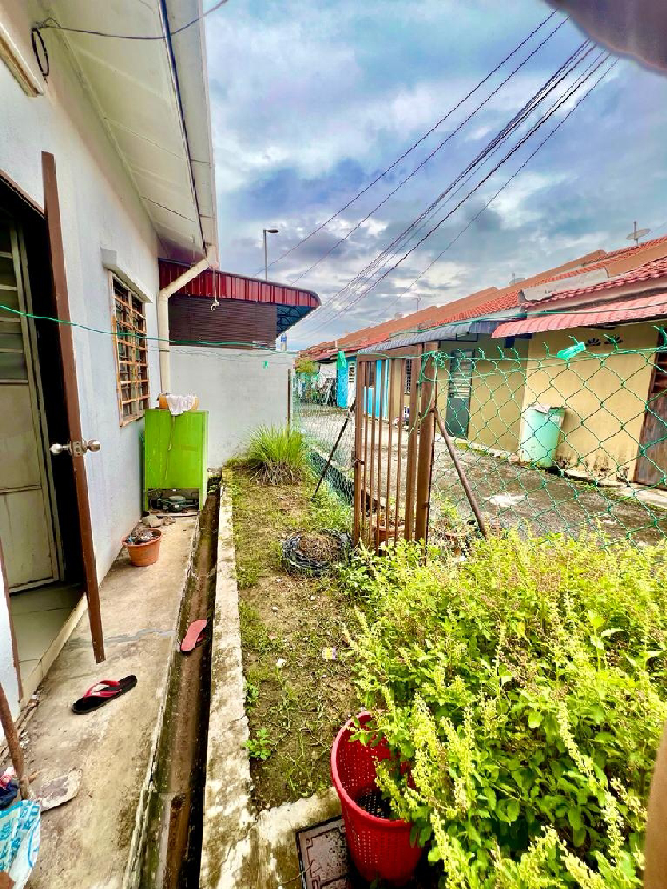 Taman Desa Bukit Permata  - photo 6