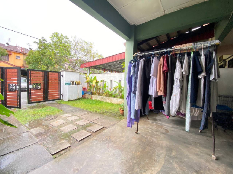 Double Storey Terrace Maintain Well - photo 4