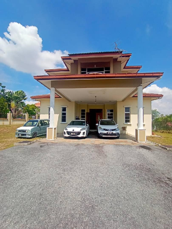 Cornerlot Bungalow Huge Land - photo 6