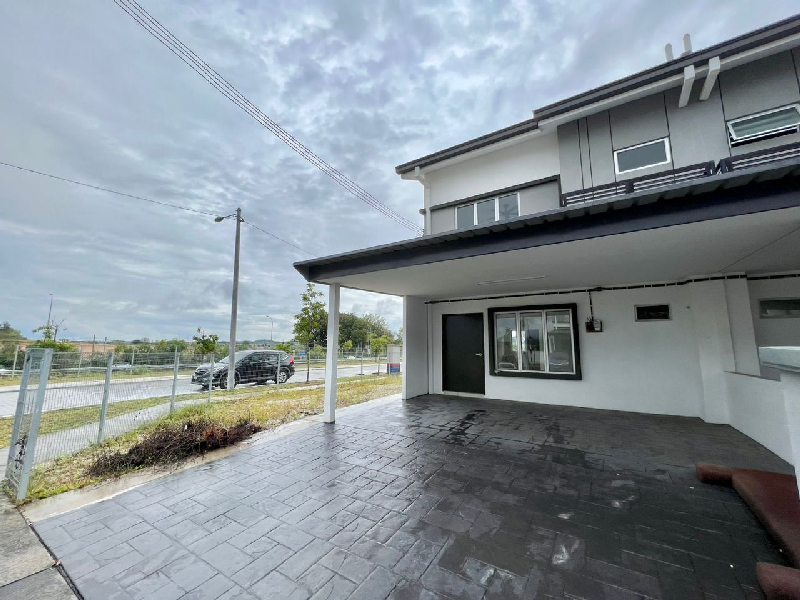 Cornerlot Terrace House - photo 3