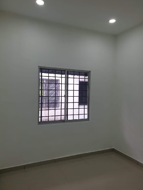 Single Storey Taman Klang Perdana - photo 10