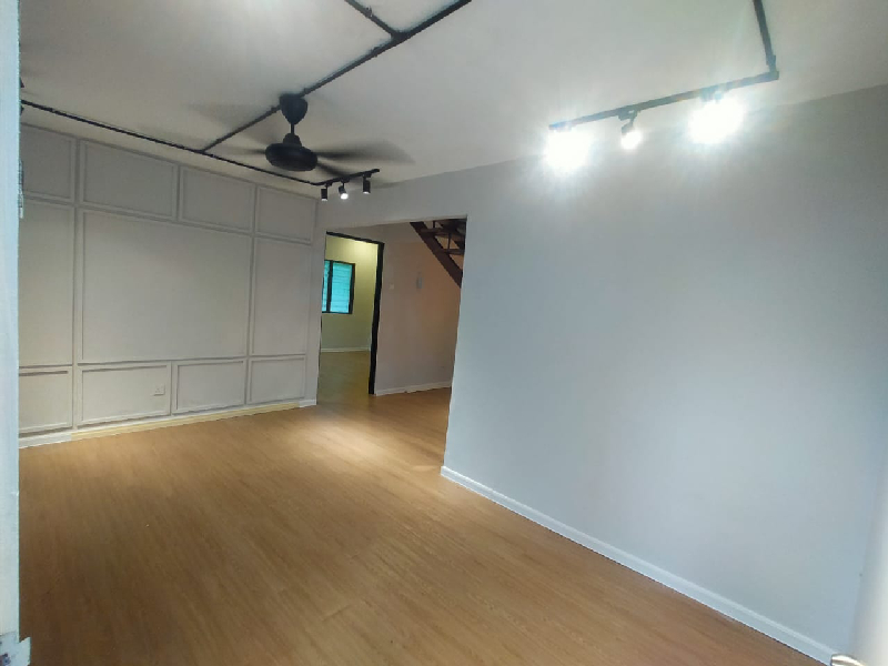 Double Storey Cornerlot  - photo 4