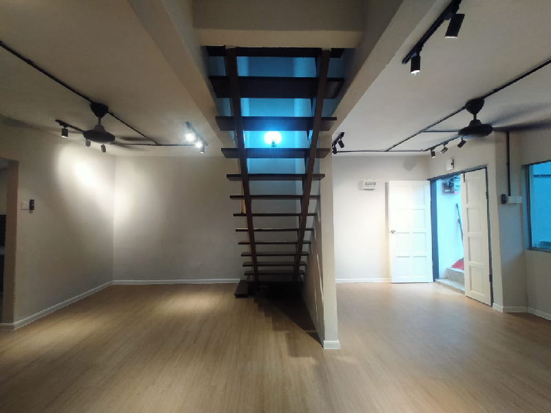 Double Storey Cornerlot  - photo 9