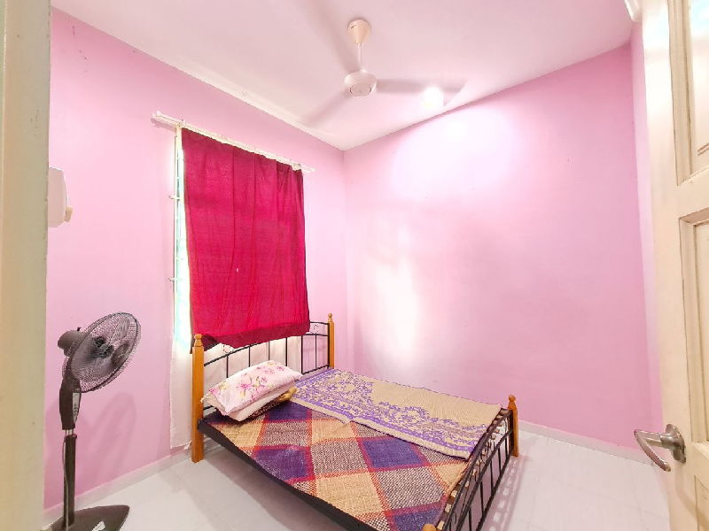 Bungalow Tanah Luas Nilam Puri - photo 9