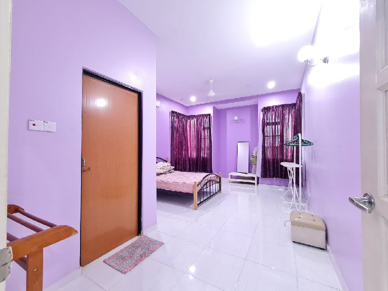 Bungalow Tanah Luas Nilam Puri - photo 13