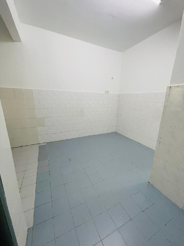 Double Storey New Refurbished Bandar Ehsan Banting  - photo 11