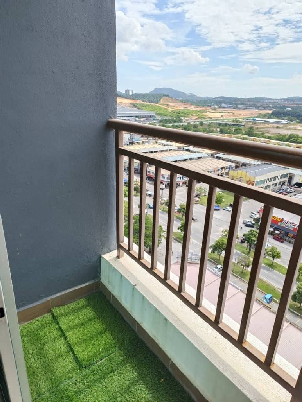 Sentrovue Service Apartment - photo 8