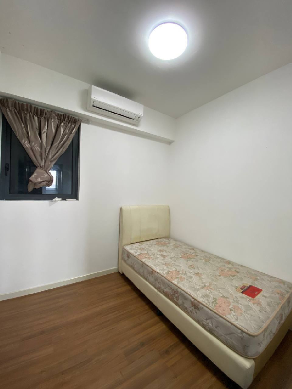 M VERTICA CHERAS  - photo 10