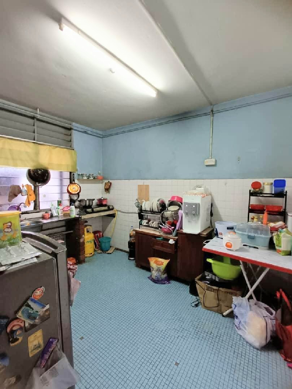 FLAT PKNS BLOK28 SEK24 SHAH ALAM - photo 4