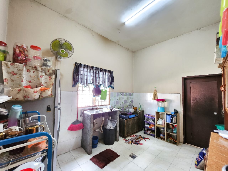 CORNER LOT SEMI D FREEHOLD - photo 7