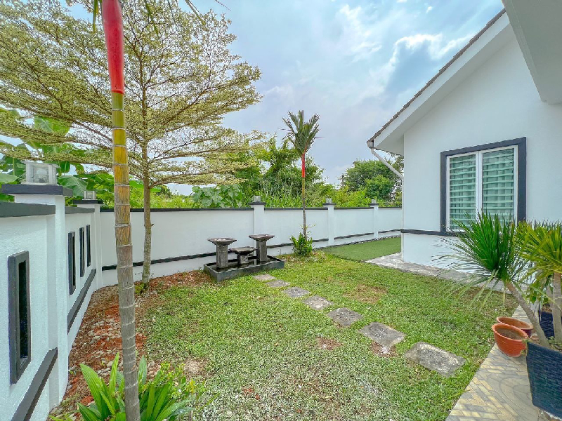 BUNGALOW SETINGKAT PERSIARAN RAJA MUDA KLANG - photo 2