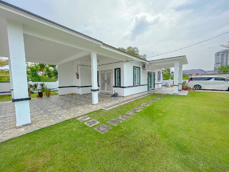 BUNGALOW SETINGKAT PERSIARAN RAJA MUDA KLANG - photo 3