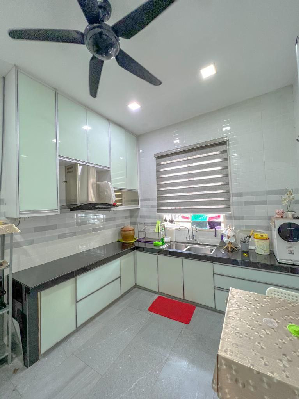BUNGALOW SETINGKAT PERSIARAN RAJA MUDA KLANG - photo 11