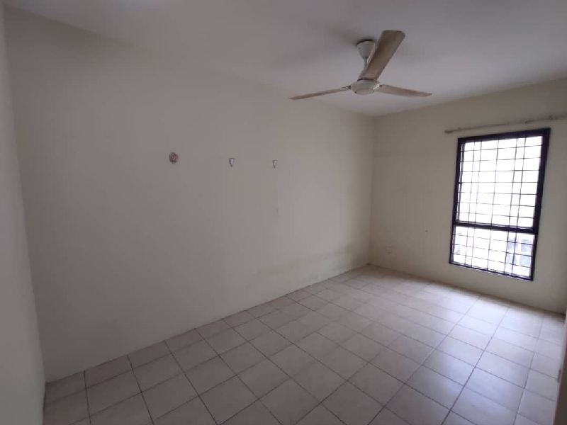 Shop Apartment Pusat Komersil Seksyen 7 - photo 6