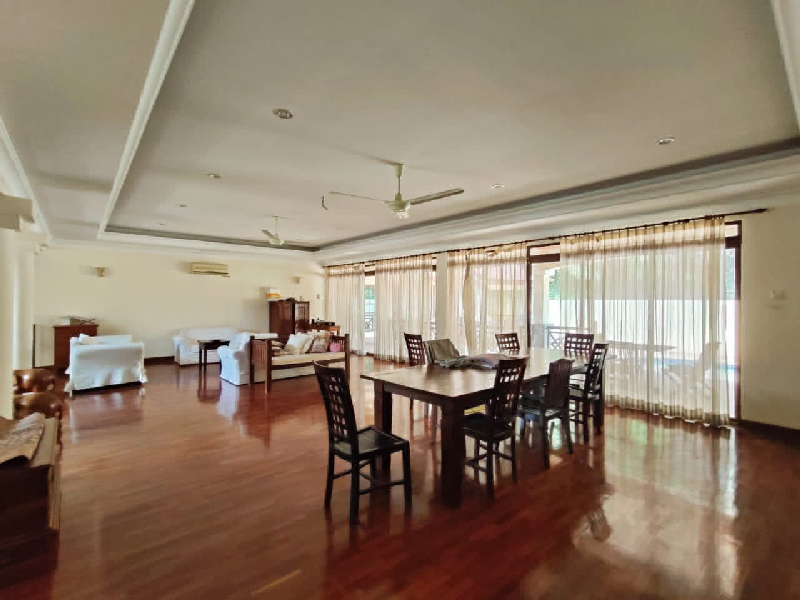 Sungai Buloh Country Resort - photo 6