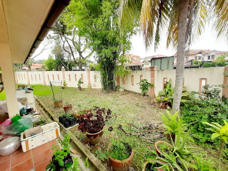 Cornerlot Double Storey Terrace Seksyen 8 - photo 2