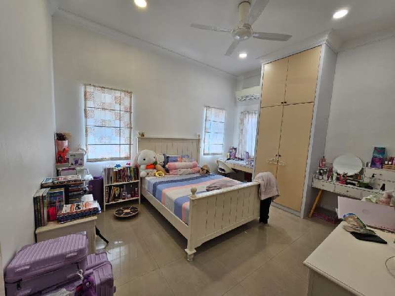 Endlot Oncidium Height Kota Kemuning - photo 6