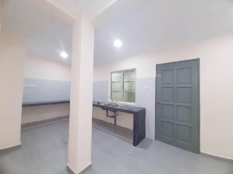 Taman Subang Mewah USJ 1 - photo 6