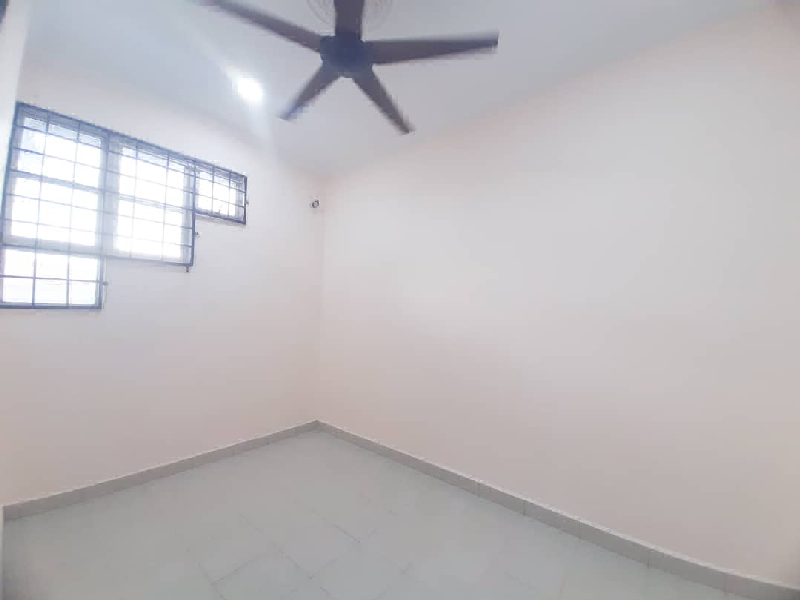 Taman Subang Mewah USJ 1 - photo 13
