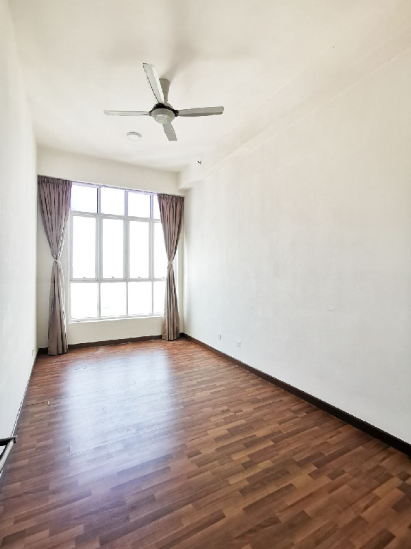 Waldorf Tower - photo 9