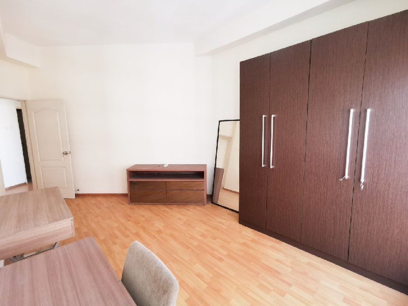 Waldorf Tower Service Condo - photo 5