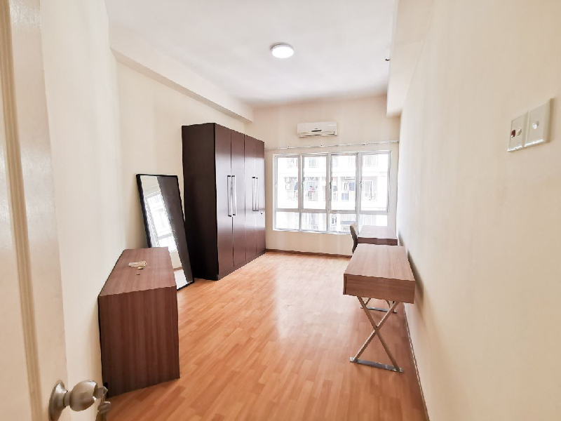 Waldorf Tower Service Condo - photo 12