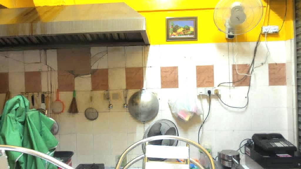 Gerai Makan Seksyen 19 - photo 4