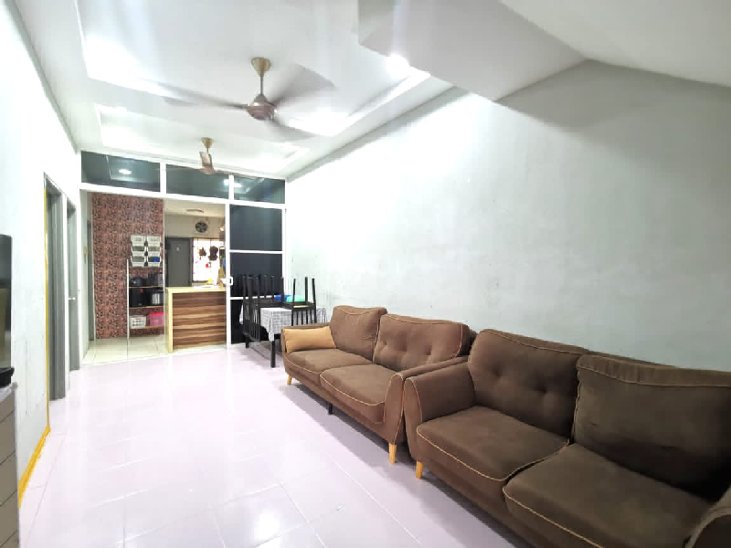 Townhouse Ground Floor - photo 4