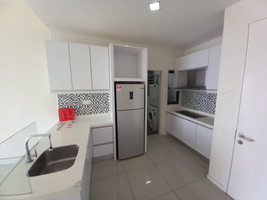 KU Suite, Kemuning Utama - photo 2