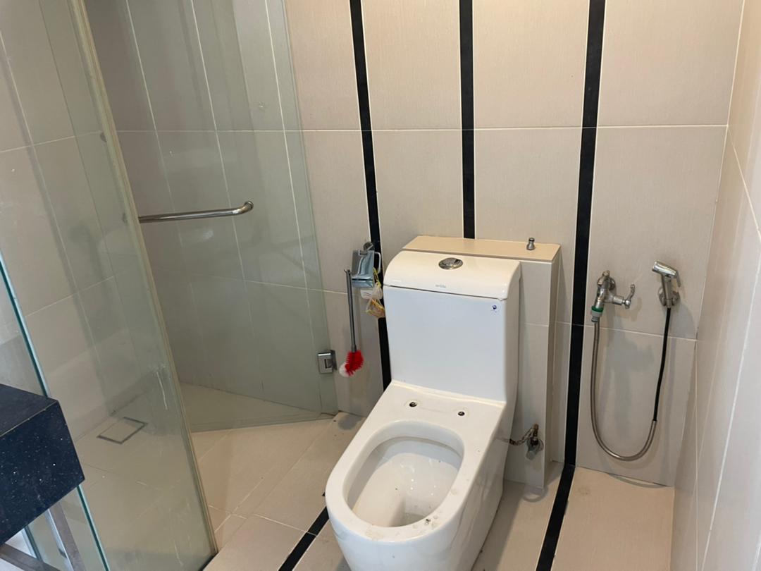 E Suite, Emerald Avenue - photo 7