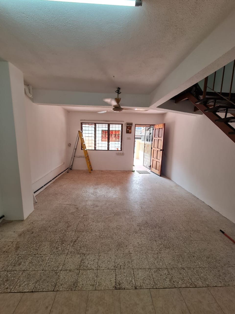 Taman Sri Kepong 2Storey Terrace House For Rent - photo 3