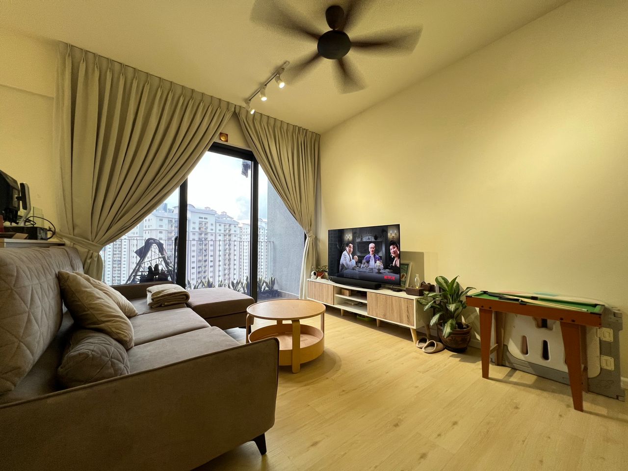 The Era Duta North Serviced Residence For Sale - photo 4