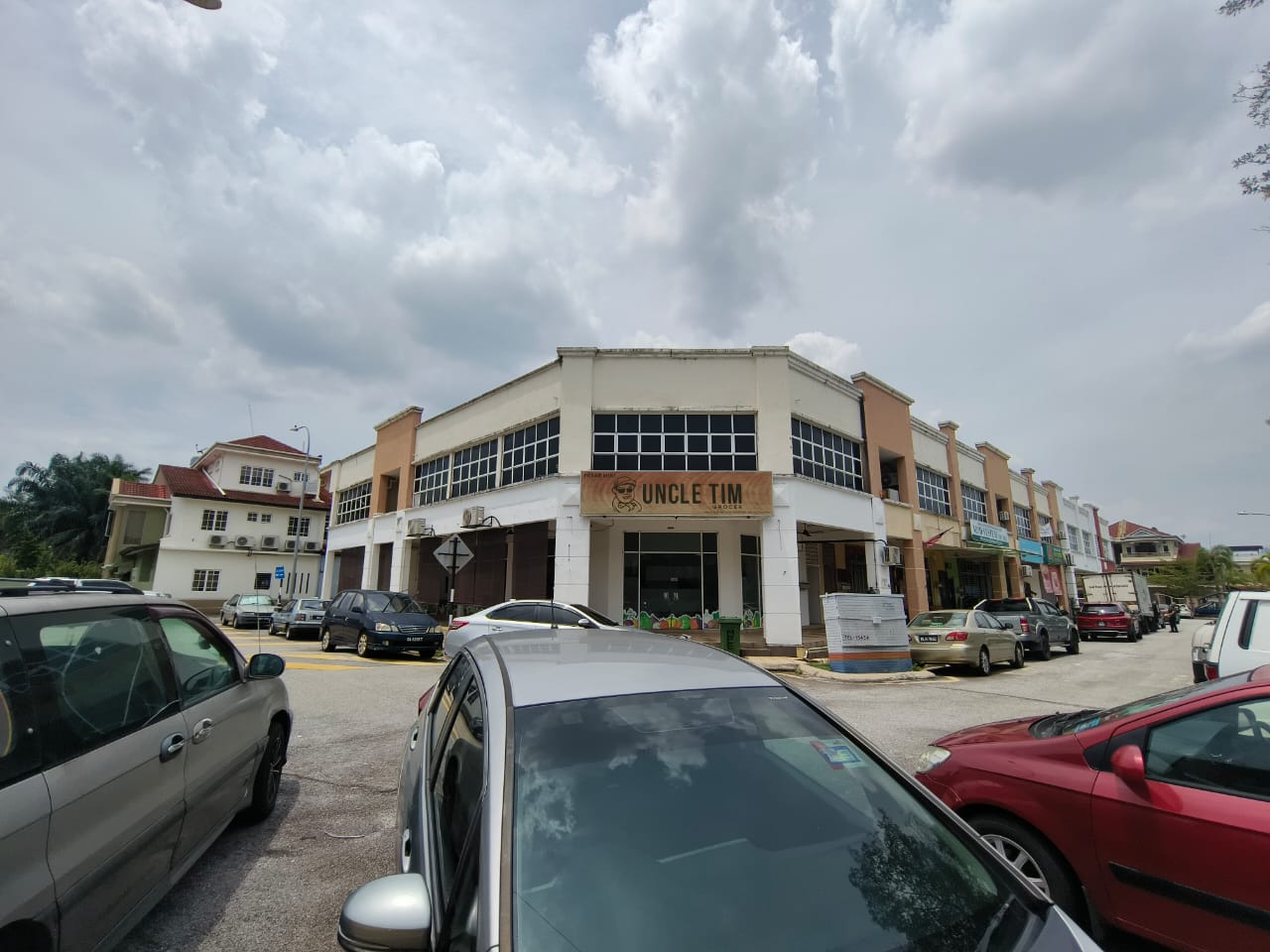 Laman Rimbunan Kepong 2storey Shop For Sale - photo 3