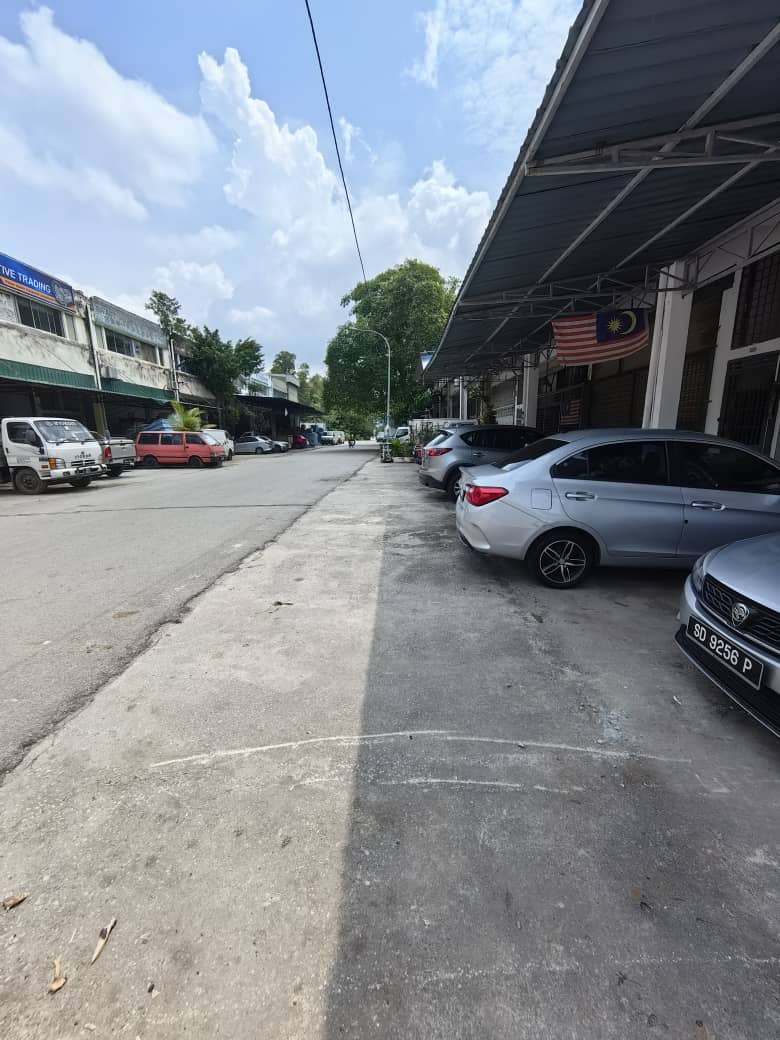 Taman Sri Ehsan 2Storey Factory For Sale - photo 7