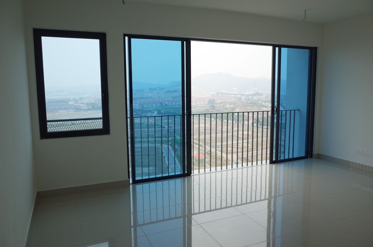 Trefoil Setia City Serviced Residence For Rent - photo 2
