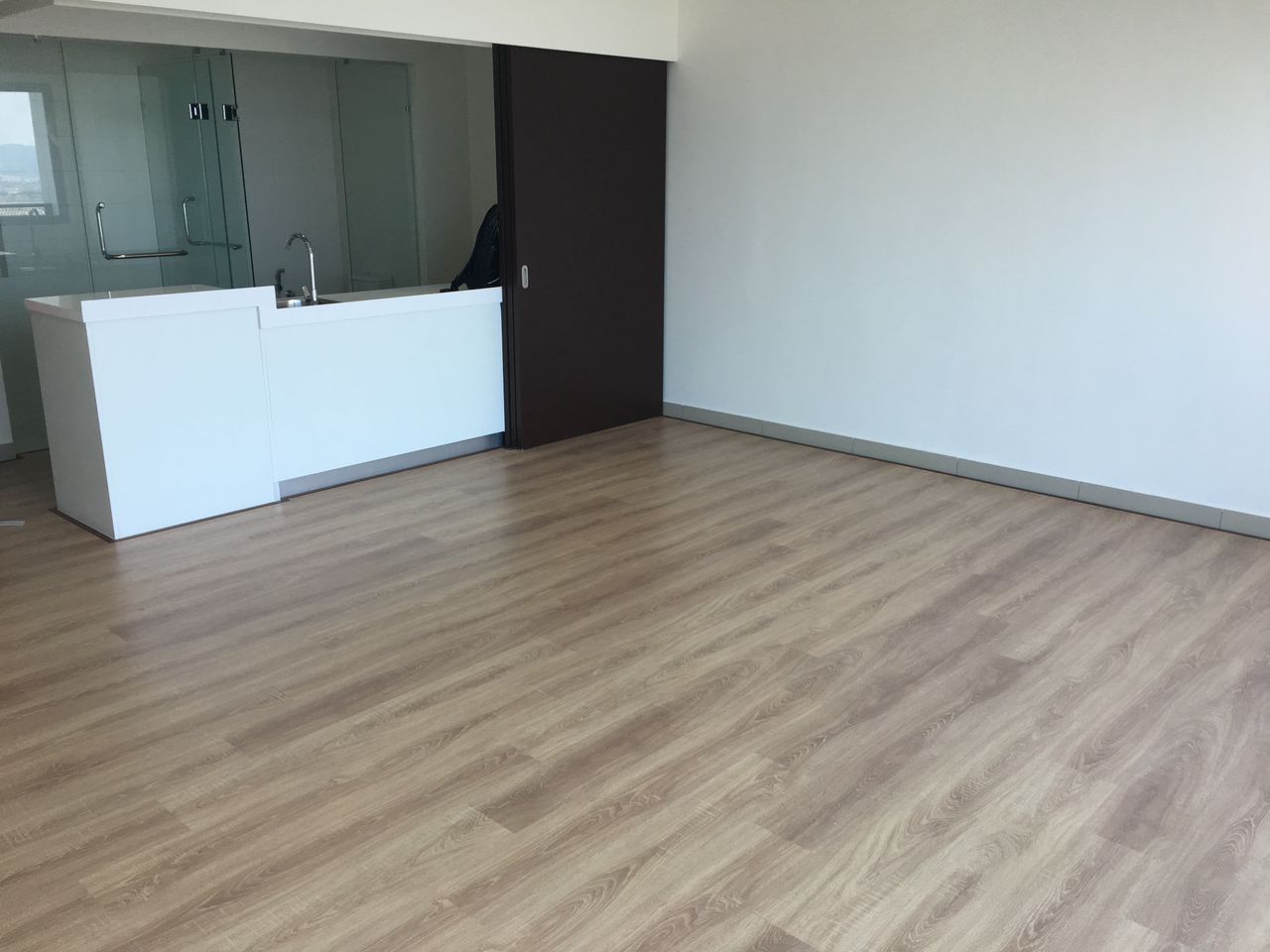 Trefoil Setia City Serviced Residence For Rent - photo 6