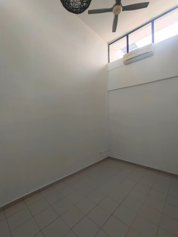 DResidency Kayu Ara Townhouse For Rent - photo 9
