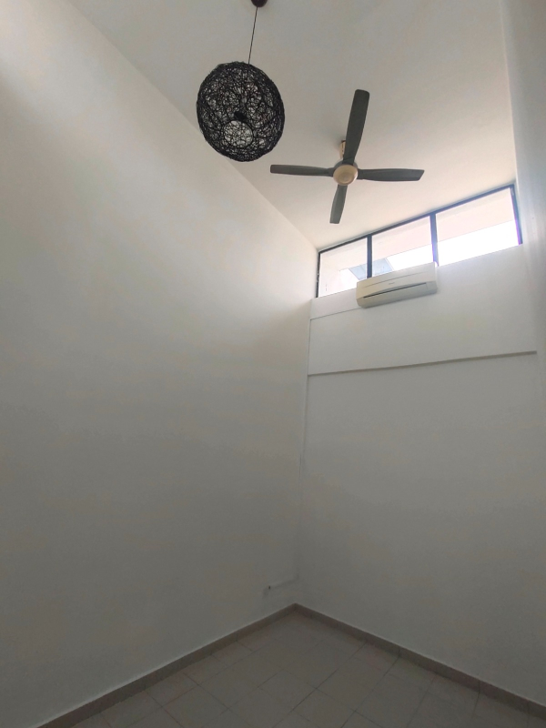 DResidency Kayu Ara Townhouse For Rent - photo 13