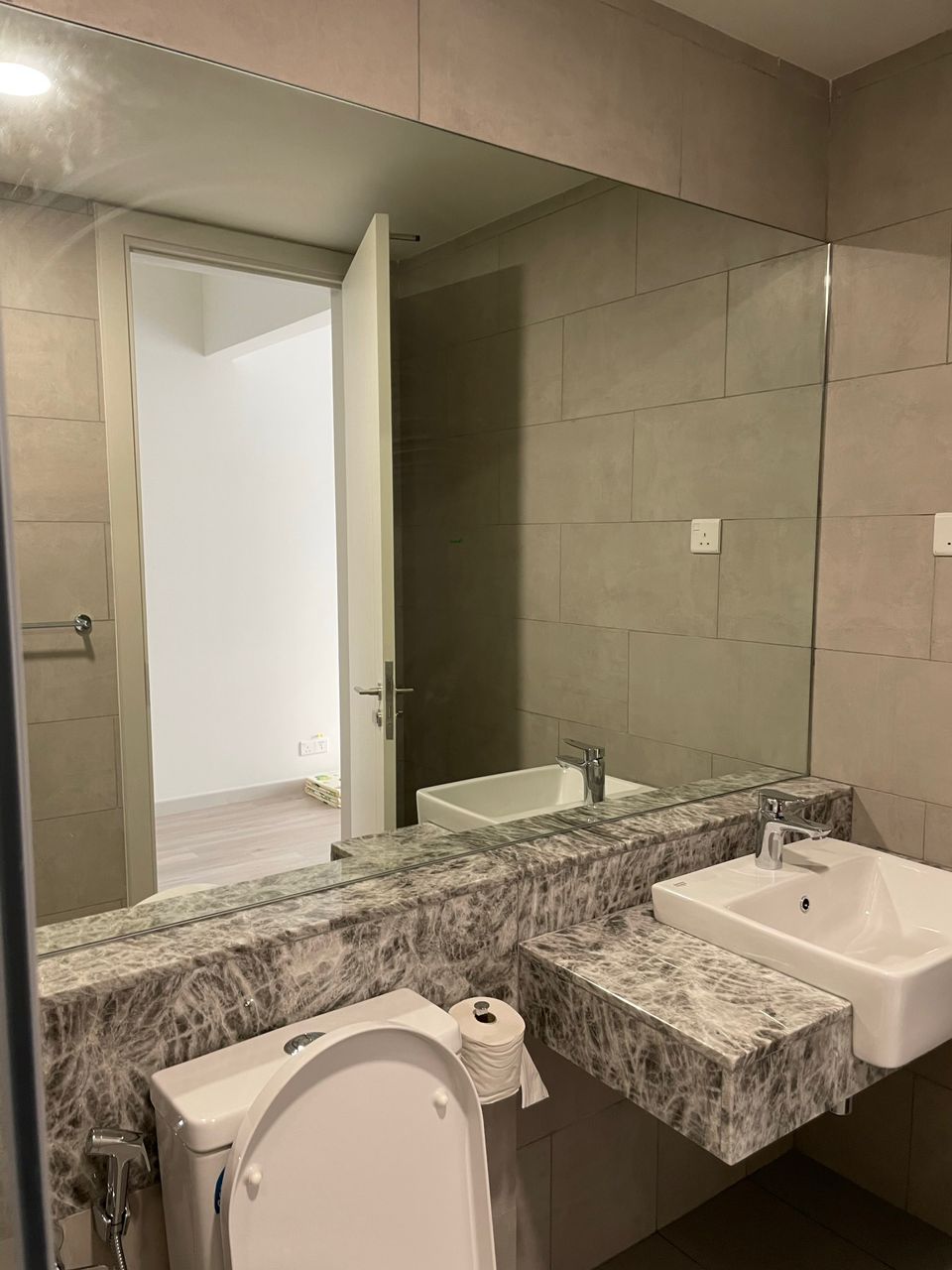 South Brooks, Desa Park City For Rent - photo 3