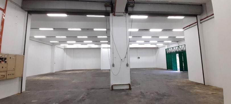 Taman Midah, Cheras 3 Storey Warehouse For Sale - photo 2