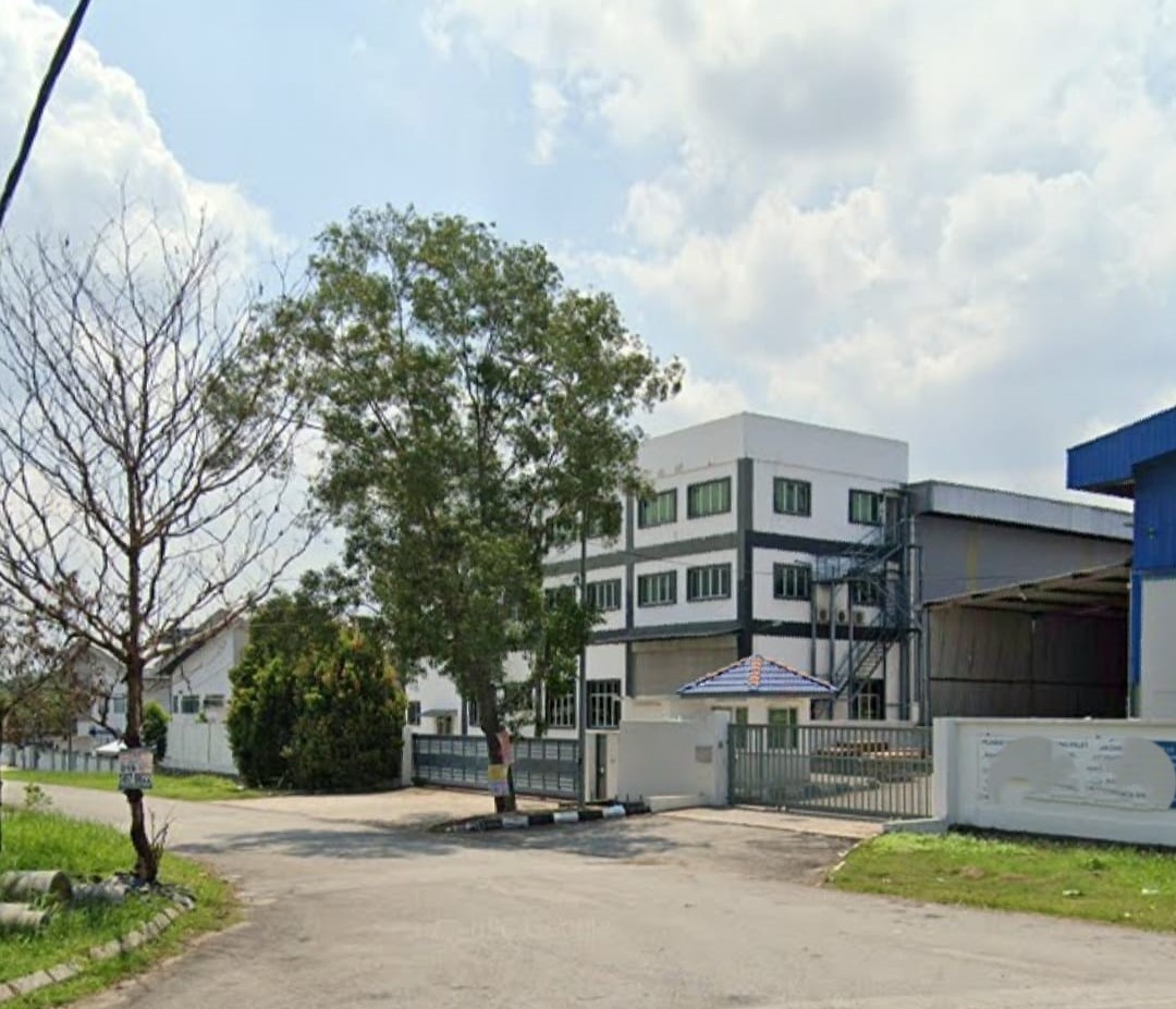 Kundang 3 Storey Bungalow Factory For Rent - photo 9