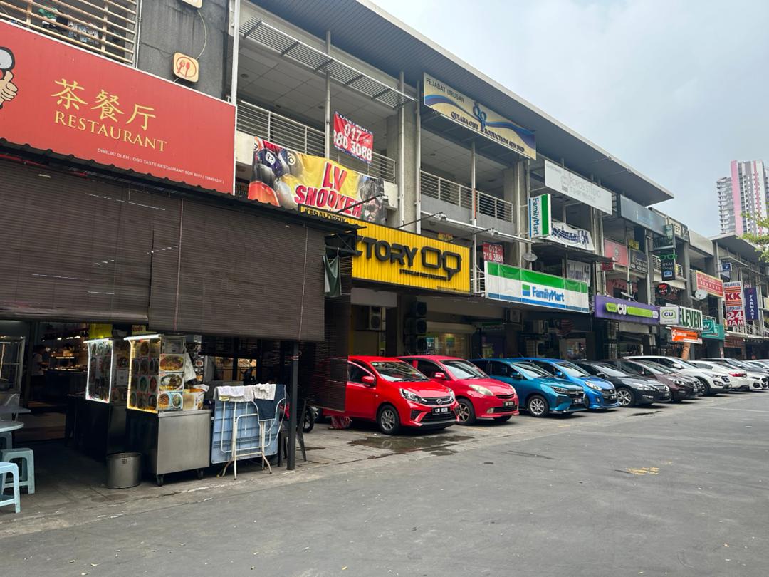 Plaza Usahawan Genting Kelang 3 Storey Shop Sale - photo 6