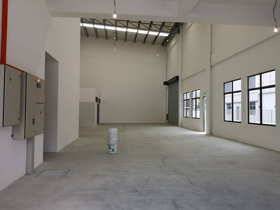 Puncak Alam 2 Storey Semi-D Factory For Sale - photo 2