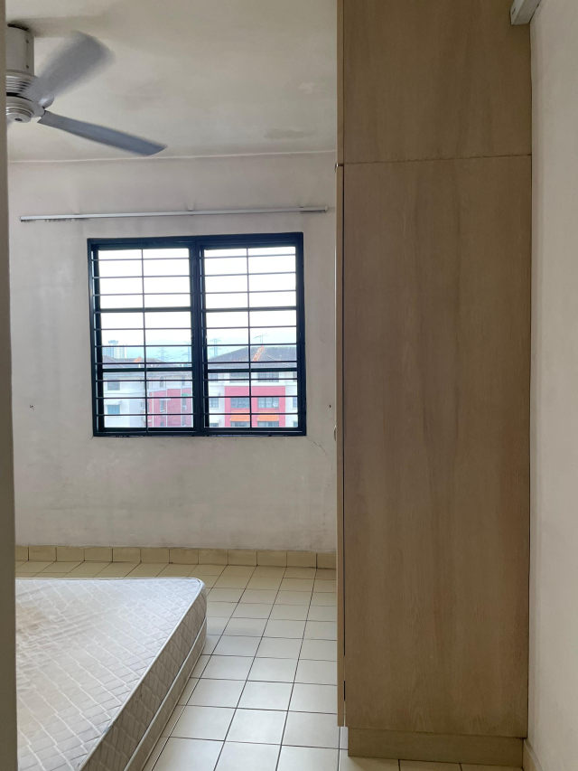 SD Apartment 2, Bandar Sri Damansara For Rent - photo 2