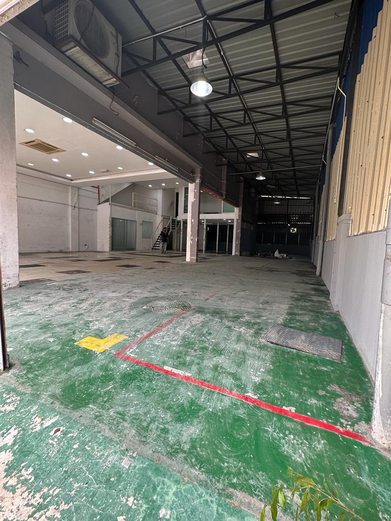 Taman Sri Rampai, Setapak Semi-D Factory For Sale - photo 4