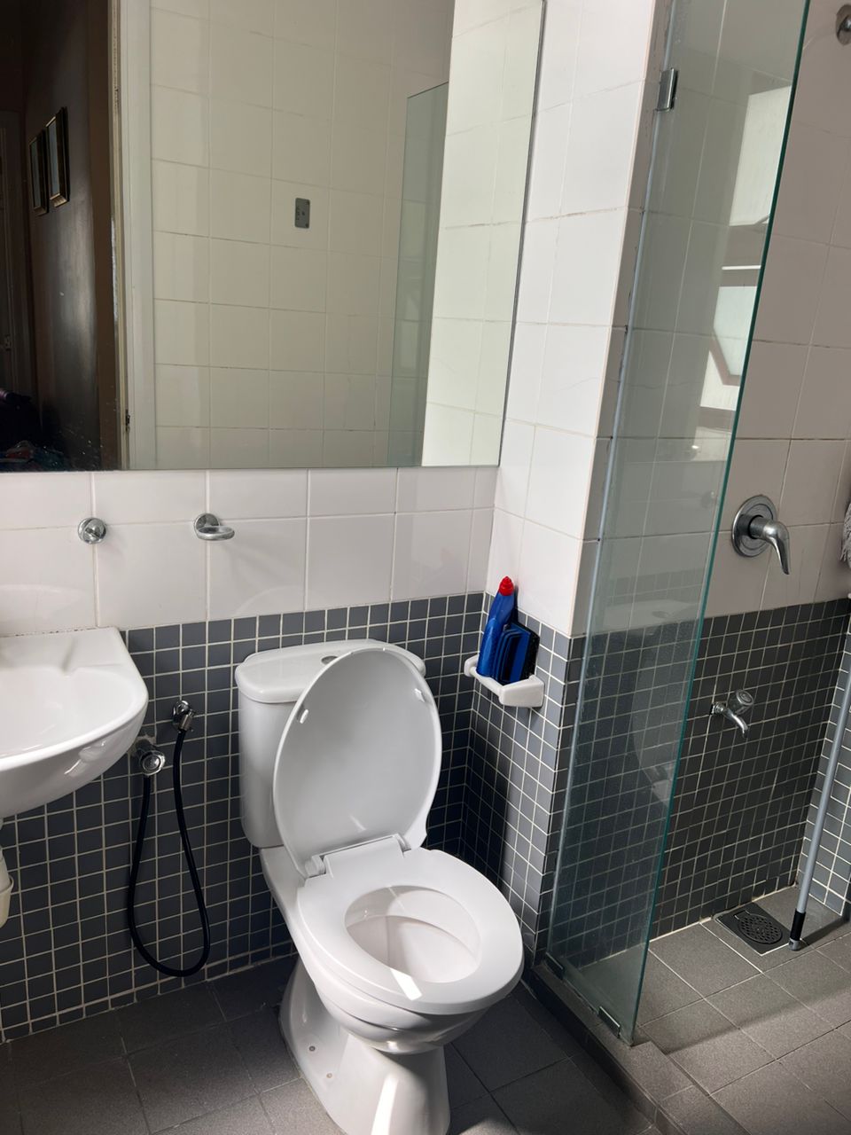 Surian Residence Condominium For Rent - photo 2