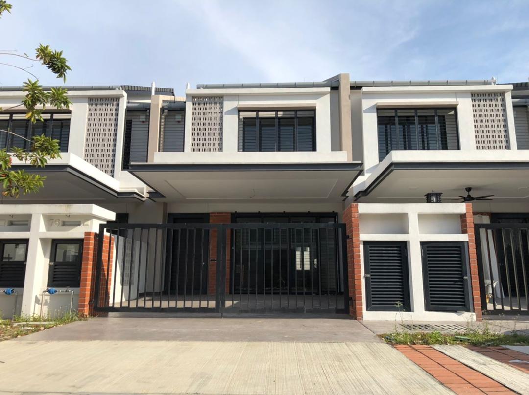 2 Storey 4 Bedrooms Elmina green 1 by shanmugi - photo 2