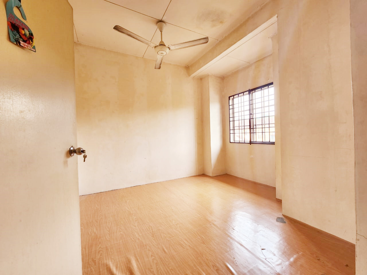 Below Market 2sty  Bandar Puncak Alam Shah Alam by Zu En - photo 7
